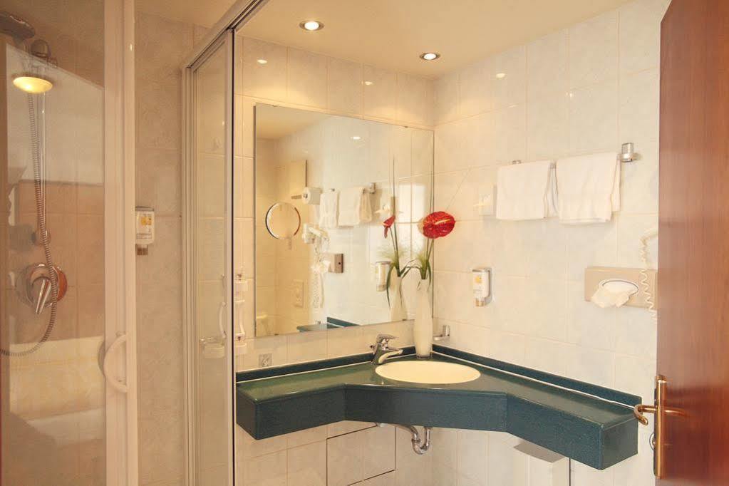 Trip Inn Hotel Hamm Coblenza Esterno foto